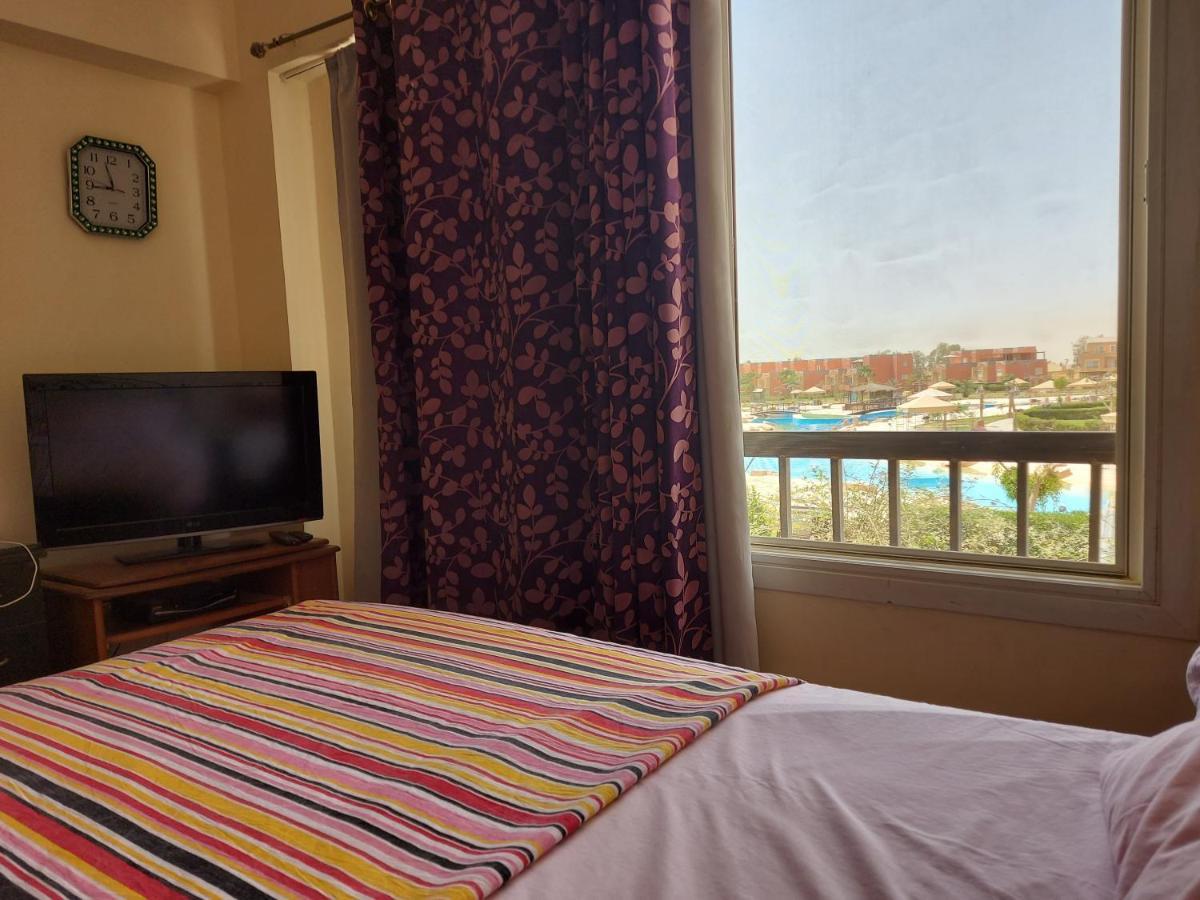 Marina Wadi Degla Villa Duplex 4 Bedrooms 艾因苏赫纳 外观 照片